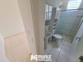 Apartamento Para Alugar com 2 quartos no Condomínio Alamedas Jardins