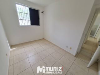 Apartamento Para Alugar com 2 quartos no Condomínio Alamedas Jardins