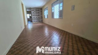 Aluga-se Excelente Casa na Rua Silverio Fontes - Bairro Suíssa