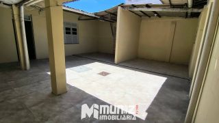Aluga-se Excelente Casa na Rua Silverio Fontes - Bairro Suíssa
