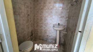 Aluga-se Excelente Casa na Rua Silverio Fontes - Bairro Suíssa