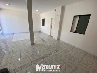 ALUGA- SE CASA COM 2 PAVIMENTOS NA BARRA DOS COQUEIROS