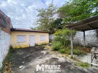 Casa Para Vender com 3 quartos no bairro 18 do Forte em Aracaju