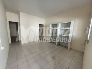 CASA NA RUA CORONEL FAUSTO ALVES