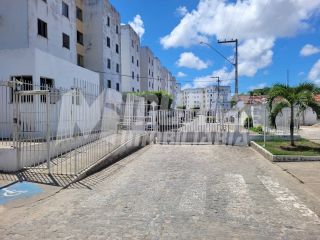 ALUGA-SE APTO NO COND. JAIME NOBERTO