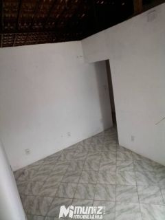 VENDE-CASA NO MARCOS FREIRE  III