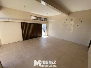 ALUGA-SE CASA NO BAIRRO SÃO CONRADO