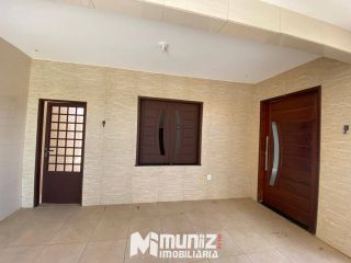 ALUGA-SE CASA NO BAIRRO SÃO CONRADO