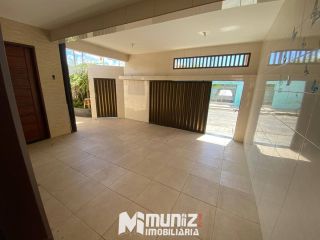 ALUGA-SE CASA NO BAIRRO SÃO CONRADO