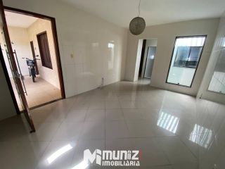 ALUGA-SE CASA NO BAIRRO SÃO CONRADO