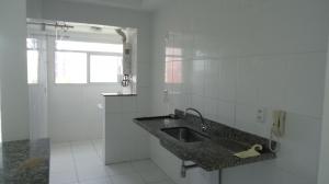 Apartamento Para Alugar com 3 quartos 1 suítes no bairro Farolândia em Aracaju