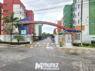 Apartamento à Venda com Varanda - Condomínio Verde Vida