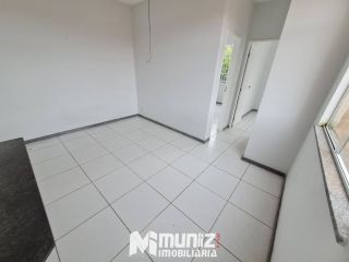 Apartamento Para Alugar com 2 quartos no bairro Getúlio Vargas em Aracaju