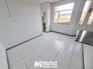 Apartamento Para Alugar com 2 quartos no bairro Getúlio Vargas em Aracaju
