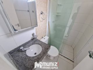Apartamento Para Alugar com 2 quartos no bairro Getúlio Vargas em Aracaju