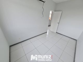 Apartamento Para Alugar com 2 quartos no bairro Getúlio Vargas em Aracaju