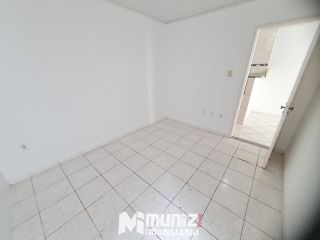 Apartamento 2 Quartos Disponível No Residencial Aquarius - Coroa do Meio