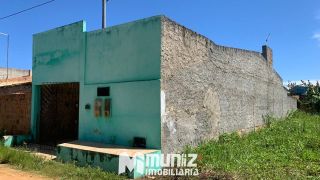 Casa a venda na Caueira