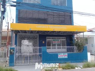 Aluga-se Prédio Comercial com 22 Salas – Bairro São José!