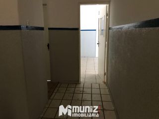 Aluga-se Prédio Comercial com 22 Salas – Bairro São José!