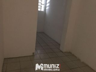 Aluga-se Prédio Comercial com 22 Salas – Bairro São José!
