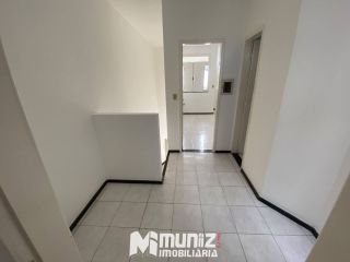 ALUGA-SE CASA  C/ 02 PAV.- RUA PROMOTOR ARQUIBALDO MENDONÇA