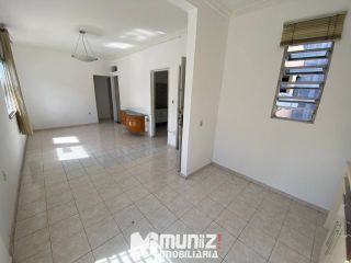 ALUGA-SE APTO. NO COND. GRÃO DE AREIA