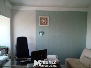 VENDE-SE EXCELENTE SALA COMERCIAL NO BAIRRO SÃO JOSÉ