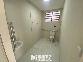 ALUGA-SE EXCELENTE PONTO COMERCIAL NA AV. HERMES FONTES