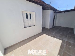 Casa Para Alugar com 2 quartos no bairro Suíssa em Aracaju(DISPONIVEL PARA COMERCIO)