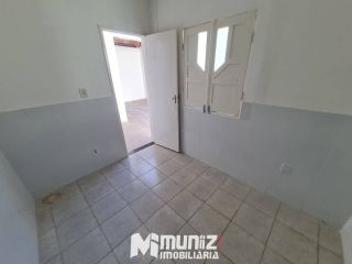 Casa Para Alugar com 2 quartos no bairro Suíssa em Aracaju(DISPONIVEL PARA COMERCIO)