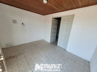 OPORTUNIDADE ÚNICA: VENDE-SE EXCELENTE CASA COM 2 PAVIMENTOS