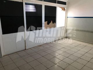 VENDE-SE PRÉDIO COMERCIAL  COM 22 SALAS, FUNCIONAVA UMA ESCOLA NA RUA SOCORRO