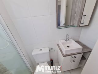 ALUGA-SE ÓTIMO APTO. MOBILIADO NO COND. BARRA CLUB 2 RESIDENCE