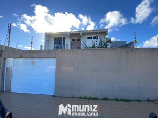 Aluga-se Casa com 2 Pavimentos no Bairro Salgado Filho!