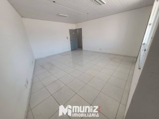 Sala Comercial Para Alugar no bairro São Conrado em Aracaju - Galeria Rolemberg (2º andar)
