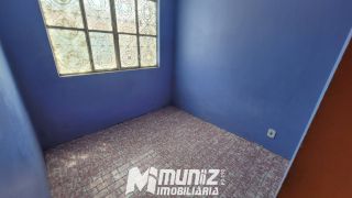 OPORTUNIDADE ÚNICA: ALUGA-SE EXCELENTE CASA NO BAIRRO NOVO PARAÍSO