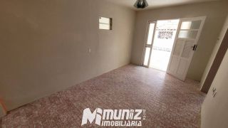 OPORTUNIDADE ÚNICA: ALUGA-SE EXCELENTE CASA NO BAIRRO NOVO PARAÍSO