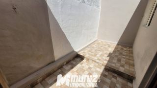 OPORTUNIDADE ÚNICA: ALUGA-SE EXCELENTE CASA NO BAIRRO NOVO PARAÍSO