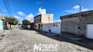 ÓTIMA OPORTUNIDADE: ALUGA-SE CASA NO BAIRRO MARCOS FREIRE I