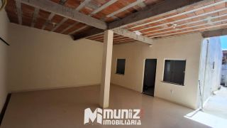 ÓTIMA OPORTUNIDADE: ALUGA-SE CASA NO BAIRRO MARCOS FREIRE I