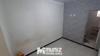 ÓTIMA OPORTUNIDADE: ALUGA-SE CASA NO BAIRRO MARCOS FREIRE I