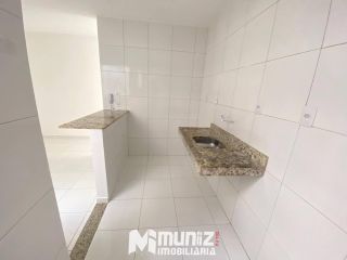 ALUGA-SE APARTAMENTO NO RESIDENCIAL TERESINHA DIAS