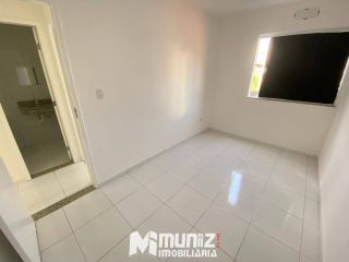 ALUGA-SE APARTAMENTO NO RESIDENCIAL TERESINHA DIAS