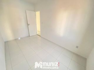 ALUGA-SE APARTAMENTO NO RESIDENCIAL TERESINHA DIAS