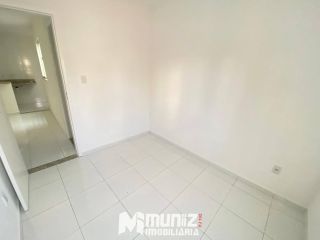 ALUGA-SE APARTAMENTO NO RESIDENCIAL TERESINHA DIAS