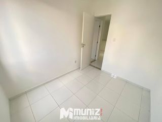ALUGA-SE APARTAMENTO NO RESIDENCIAL TERESINHA DIAS