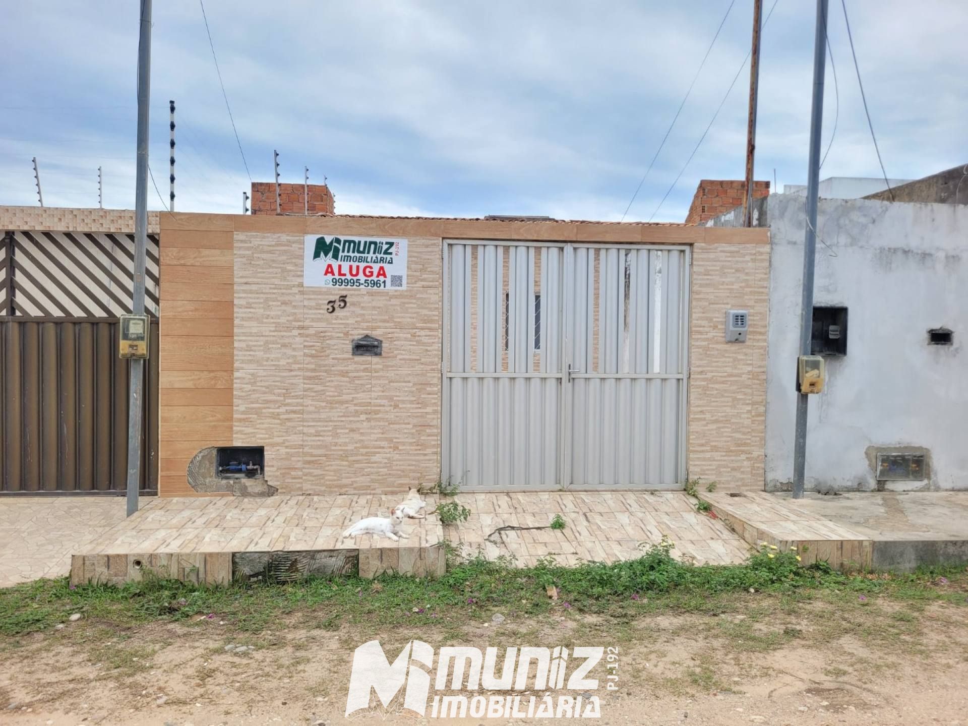 Excelente Casa Para Aluguel no Bairro Aruana
