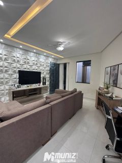 Vende-se excelente casa com piscina e fino acabamento - em Itabaiana