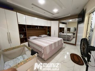 Vende-se excelente casa com piscina e fino acabamento - em Itabaiana